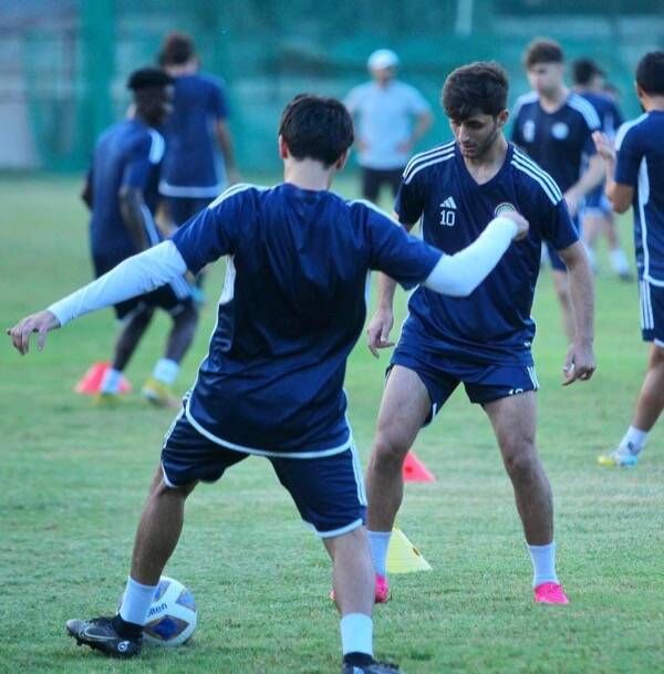 من تدريبات الفريق