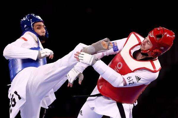 من المنافسة