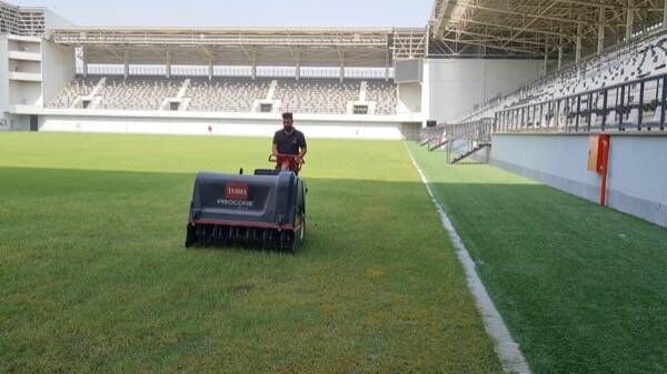 ارضية الملعب