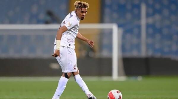 فواز الصقور