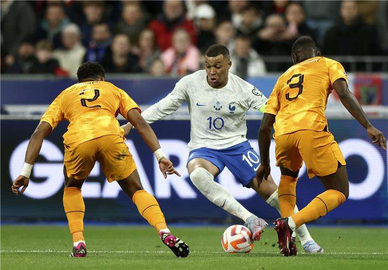 من لقاء مرحلة الذهاب