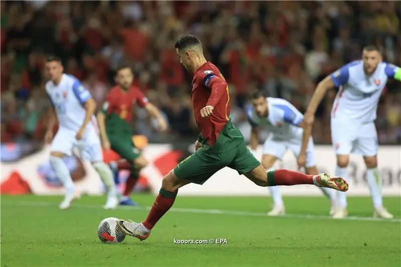 ?i=epa%2fsoccer%2f2023-10%2f2023-10-13%2f2023-10-13-10917796_epa