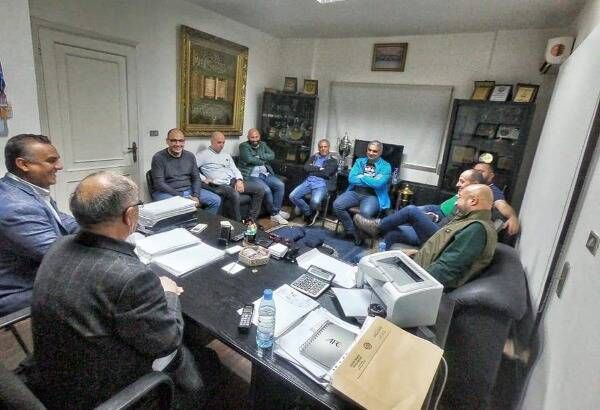 من اجتماع اليوم