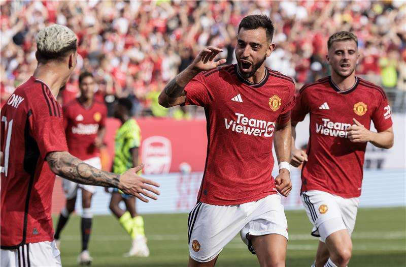 لاعبو مانشستر يونايتد