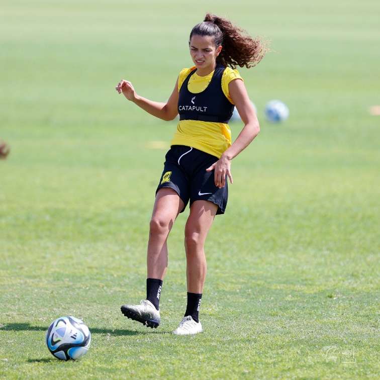 ليلى إسكندر