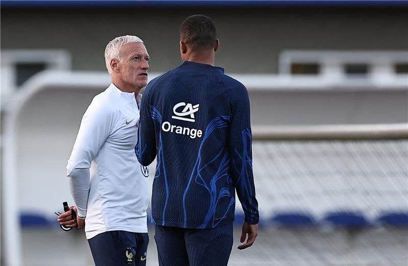 مبابي وديشامب