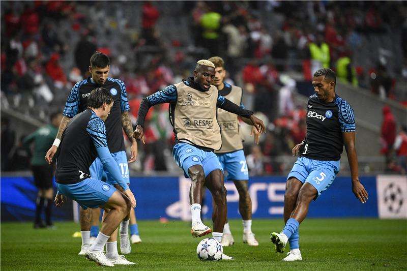 لاعبو نابولي