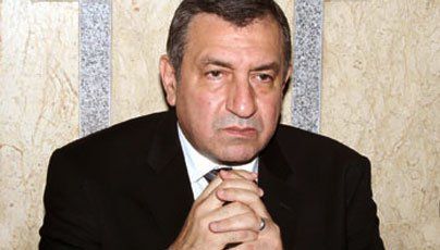 رئيس الوزراء المصري عصام شرف