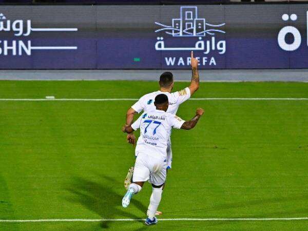 الهلال
