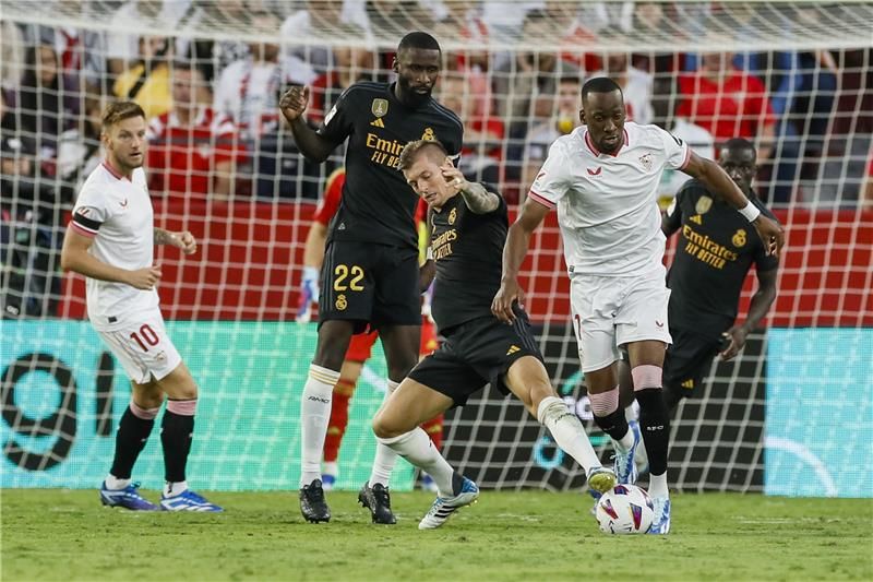 جانب من المواجهة