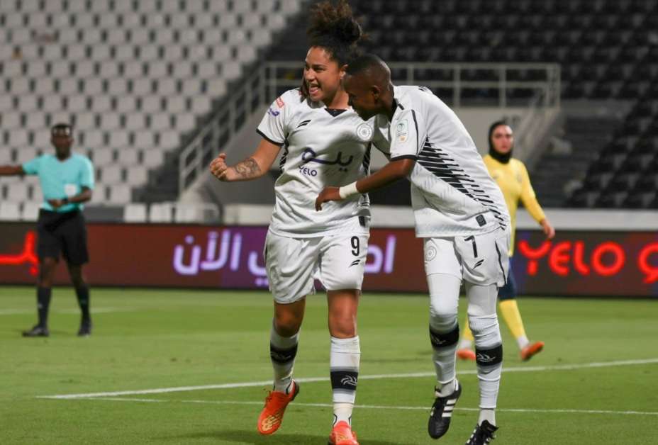 أوريانا التوفي