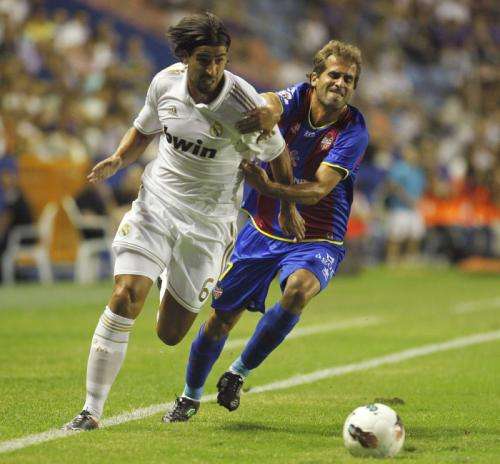 2011-09-18t192644z_01_hjk03_rtridsp_3_soccer-spain_reuters