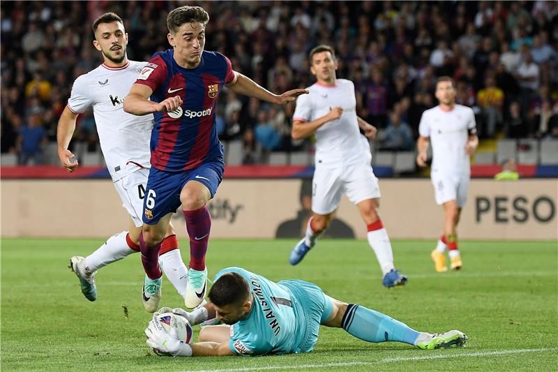 أوناي سيمون