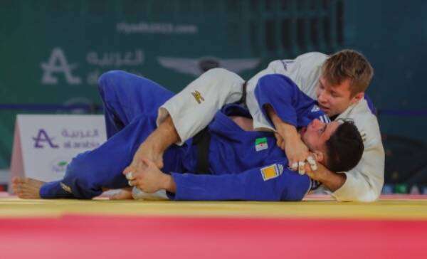 من المنافسات