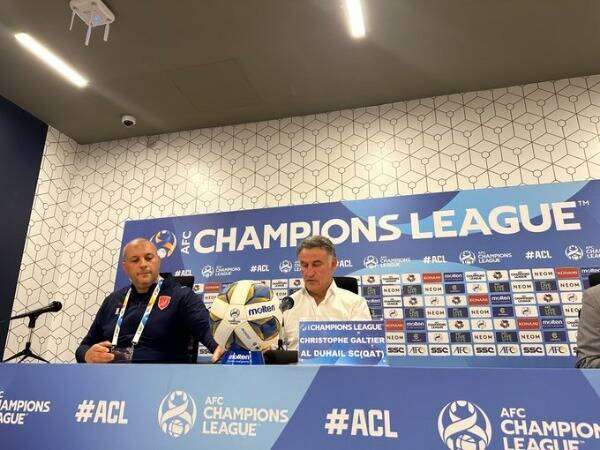 جالتيه في المؤتمر الصحفي