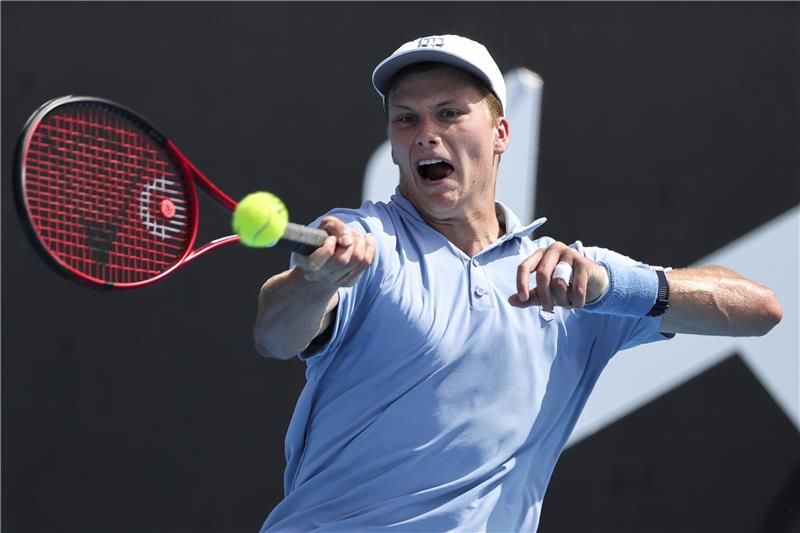 جنسون بروكسبي