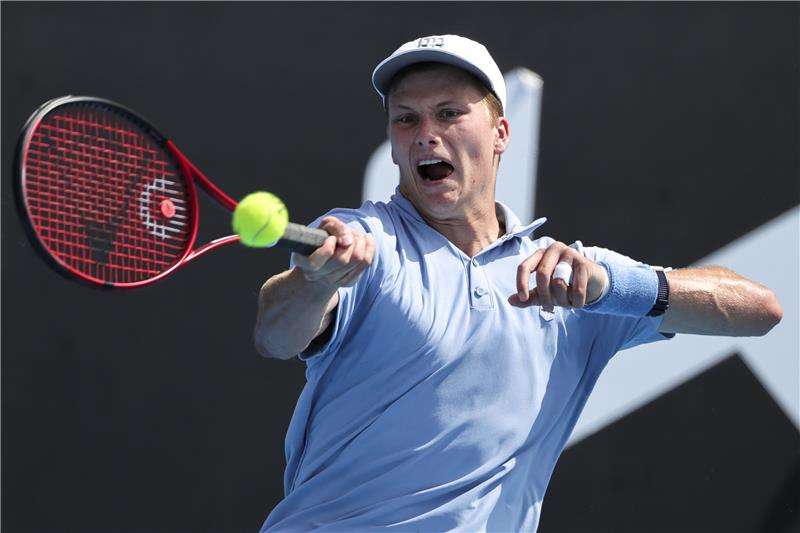 جنسون بروكسبي