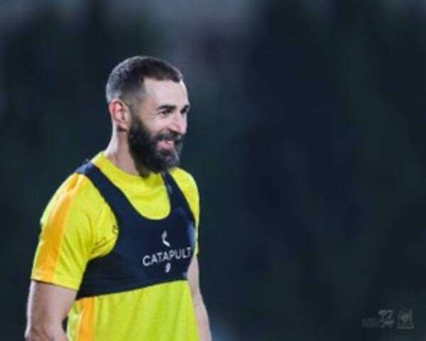 كريم بنزيما