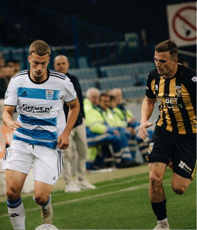 من المواجهة