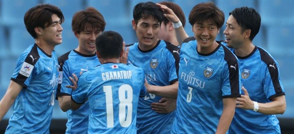 لاعبو كاواساكي فرونتال