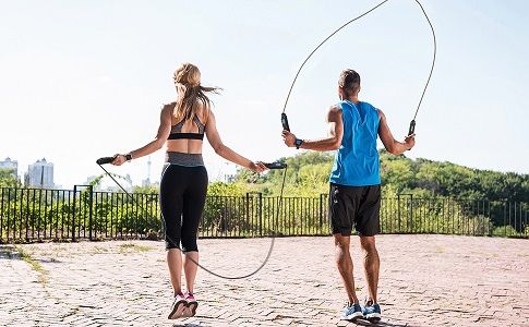 تمارين القفز باستخدام الحبل