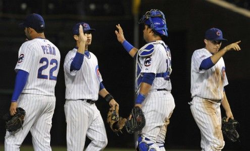 لاعبى شيكاغو كابس سعداء بالتفوق على فريق ميلوكى  برويرز 