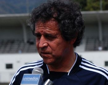 المدرب أرتورو بوياكا