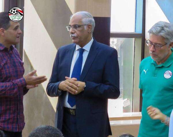 جمال علام وبيريرا والحكم السابق محمد فاروق