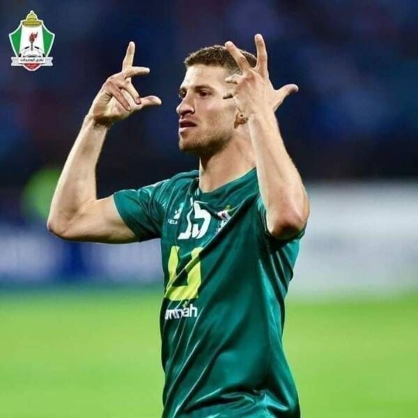 أنس العوضات