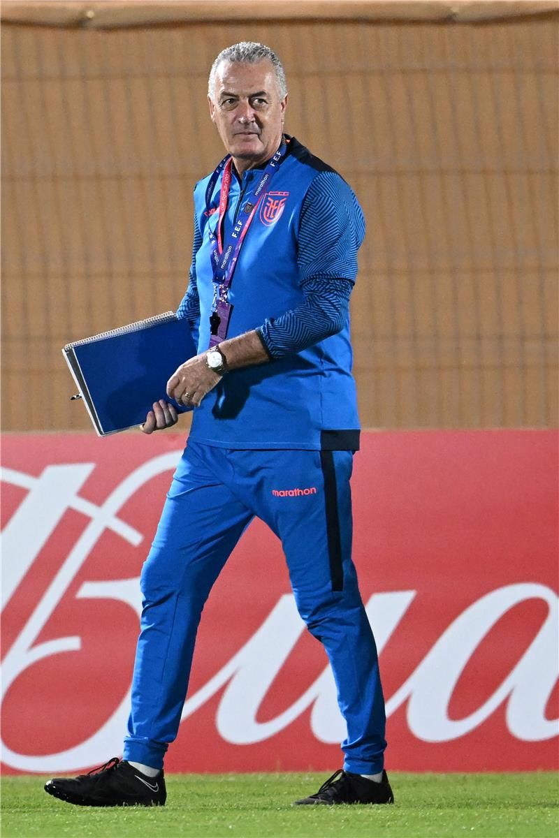 جوستافو ألفارو