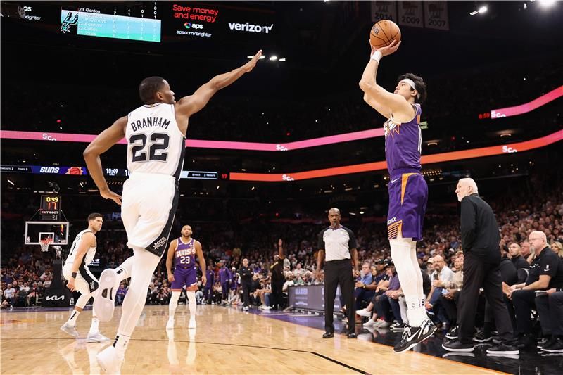 20231103-1772067787_afp