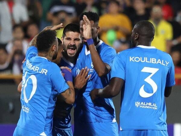 لاعبو الهلال السعودي