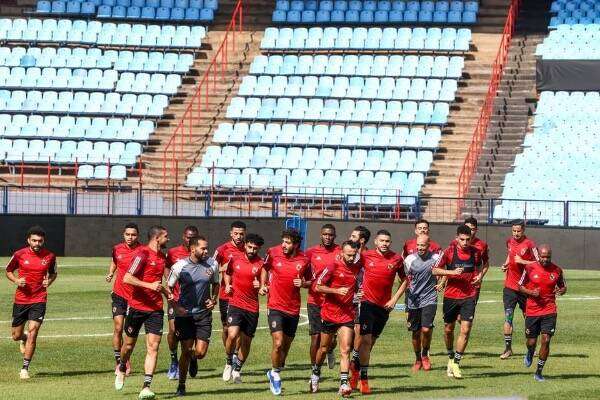 لاعبو الاهلي