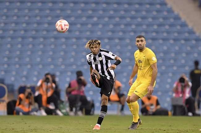 حمد الله وفواز الصقور