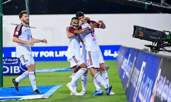 من الدوري الإماراتي