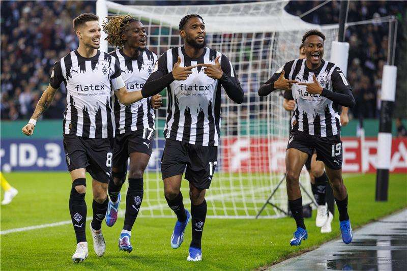 لاعبو بوروسيا مونشنجلادباخ