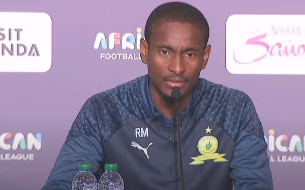 رولاني موكوينا