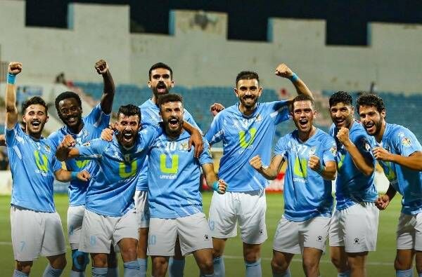 لاعبو فريق الفيصلي