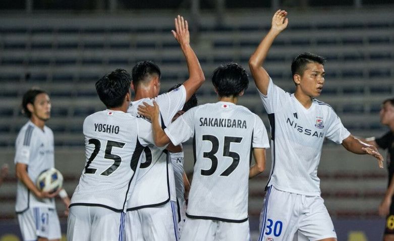 يوكوهاما إف مارينوس