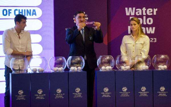 من مراسم إجراء القرعة