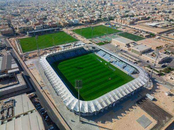 ملعب نادي الفتح بالأحساء