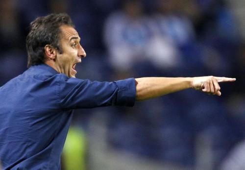 2011-09-09t213845z_01_jmr12_rtridsp_3_soccer-europe-portugal_reuters