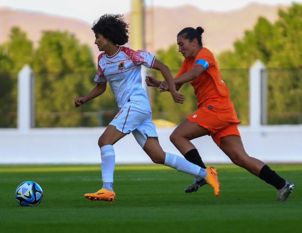 نانسي تشايليان - منه طارق