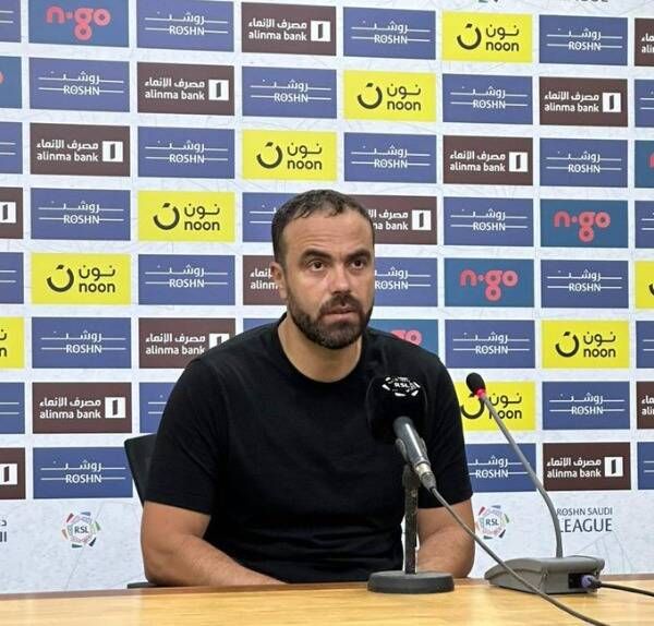 يوسف المناعي