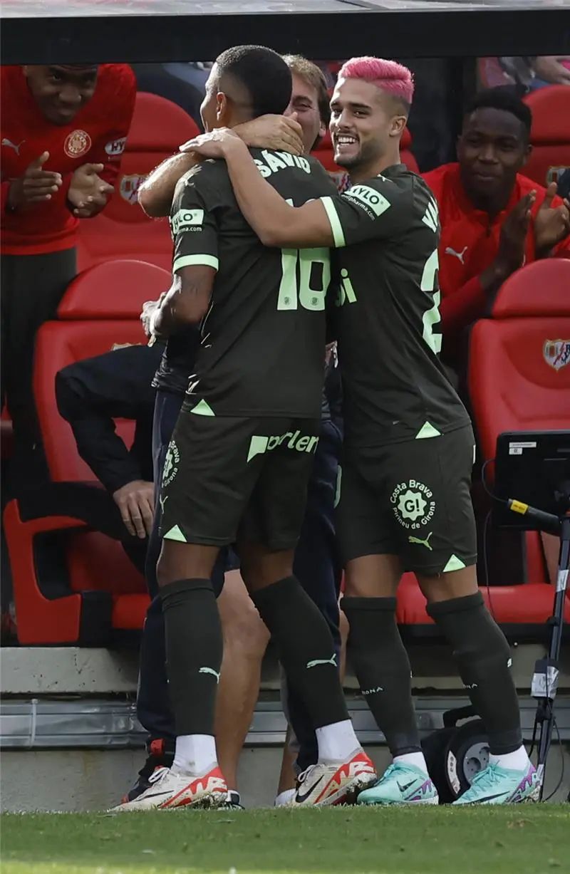 ?i=albums%2fmatches%2f2216686%2f20231111-afp_34397l9_afp