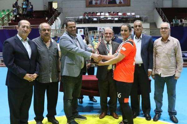 جانب من التتويج