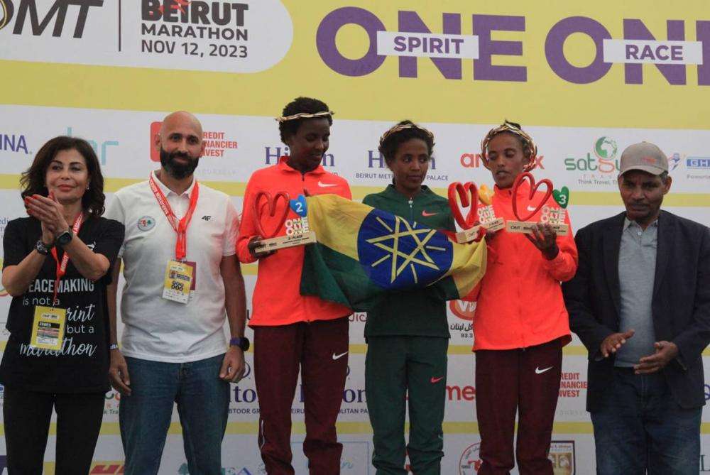 من مراسم التتويج