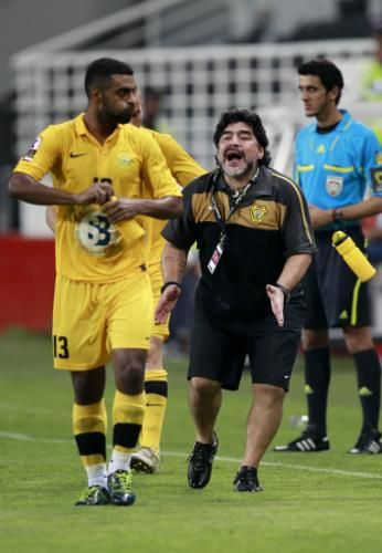 مارادونا و انفعالاته المعروفة 