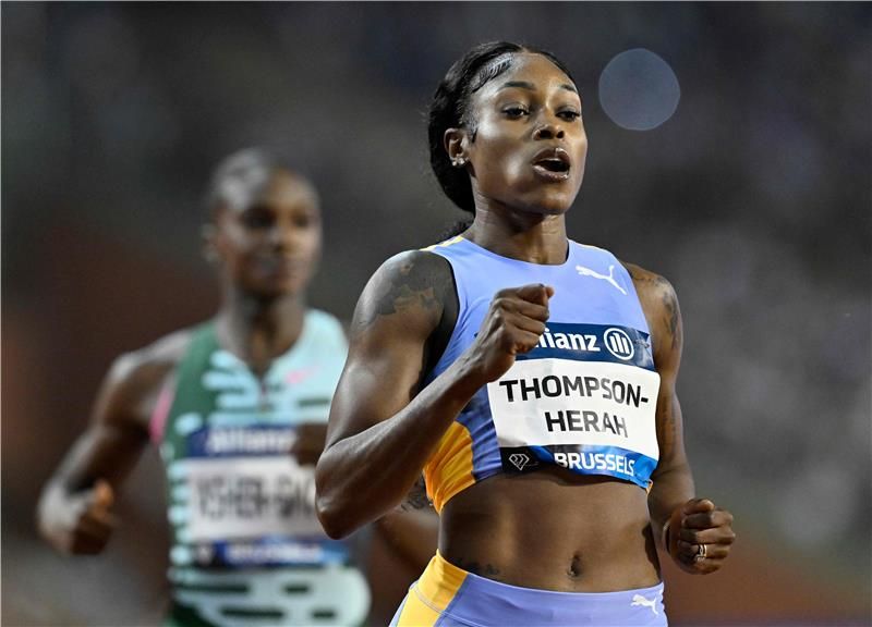 إيلاين تومسون