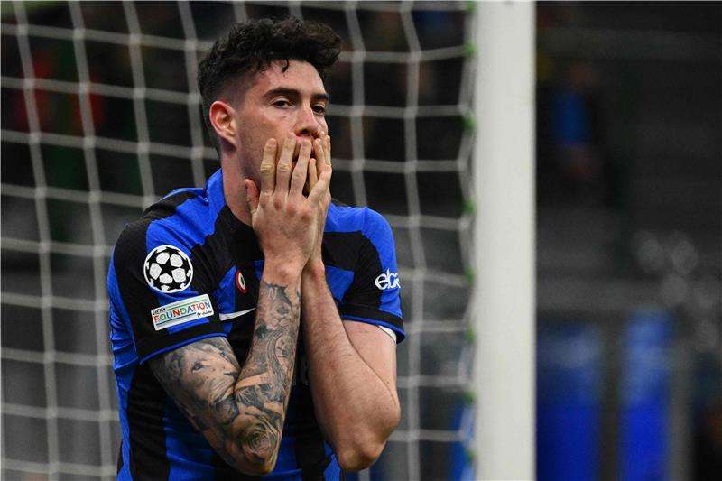 أليساندرو باستوني